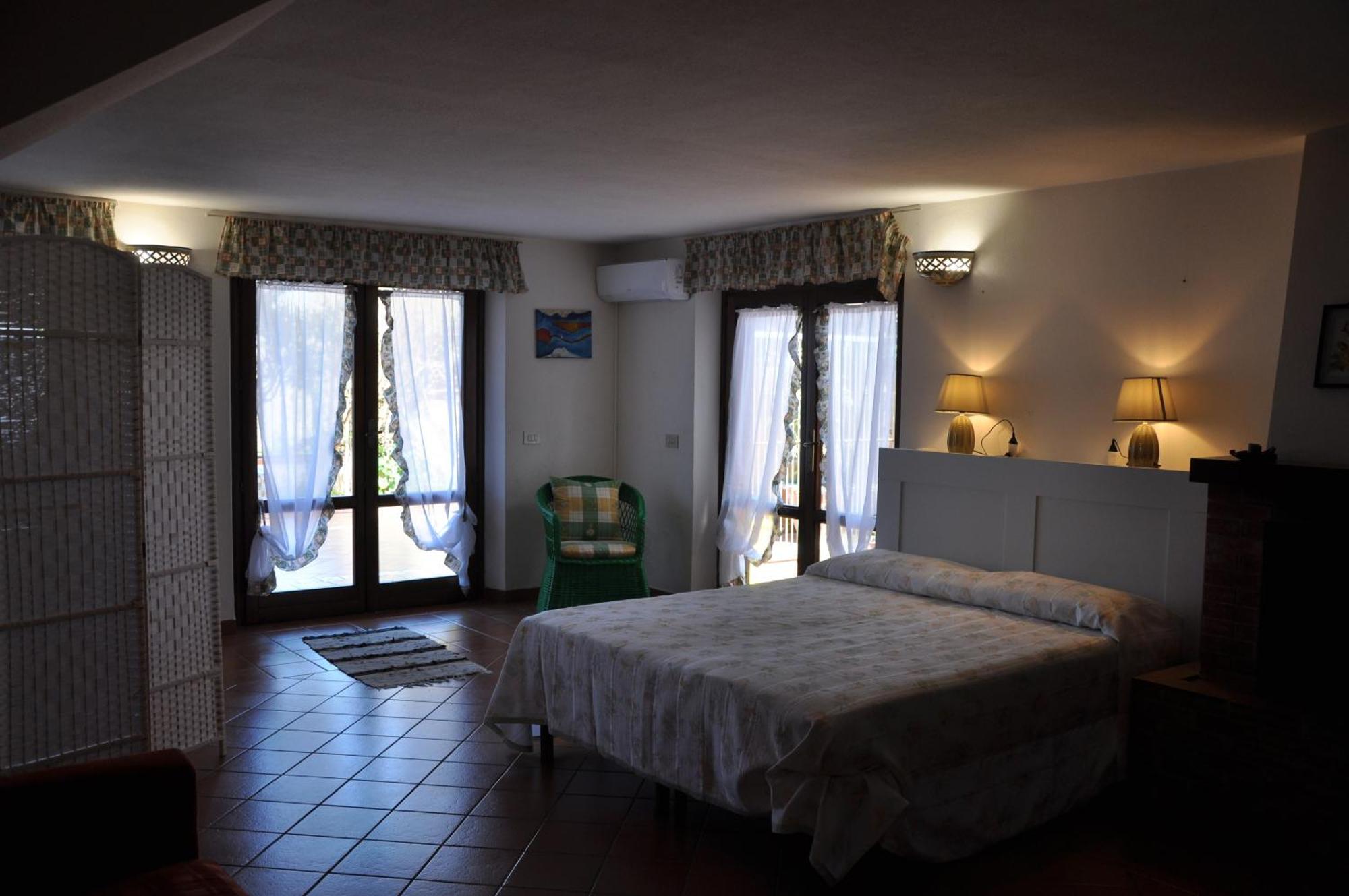 Villa Giusy 2 Appartamenti Indipendenti A Locazione Turistica Breve -G&P Holiday Home Valderice Buitenkant foto